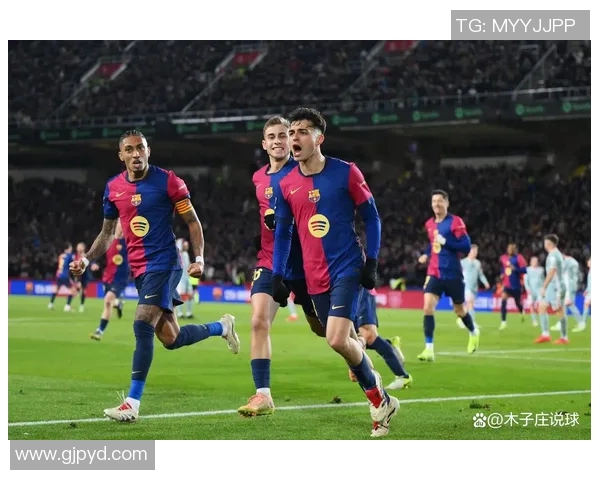 马德里竞技击败巴塞罗那，领跑西甲积分榜